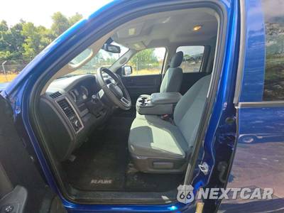 2017 Ram 1500 Tradesman Extended Cab Medium Bed - zdjęcie 3 z 21 - miniatura