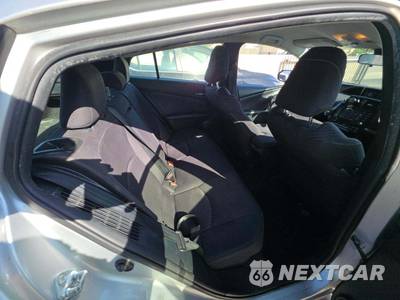 2021 Toyota Prius Prime LE - zdjęcie 16 z 26 - miniatura
