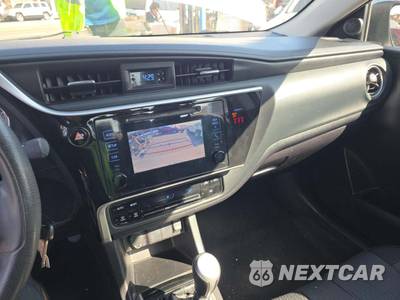 2019 Toyota Corolla LE Sedan - zdjęcie 10 z 23 - miniatura