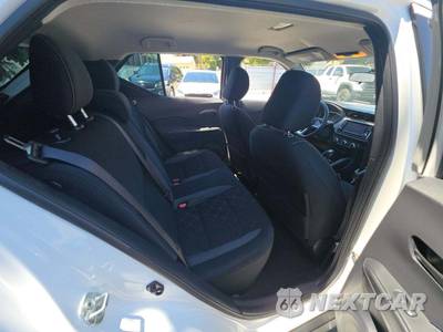 2018 Nissan Kicks S - zdjęcie 13 z 20 - miniatura