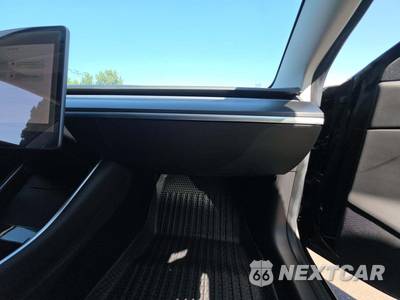 2019 Tesla Model 3 Long Range - zdjęcie 16 z 18 - miniatura