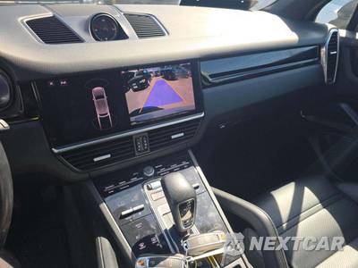 2020 Porsche Cayenne - zdjęcie 7 z 22 - miniatura