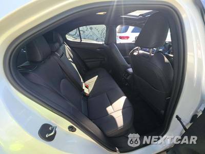 2024 Lexus UX 250h - zdjęcie 13 z 18 - miniatura