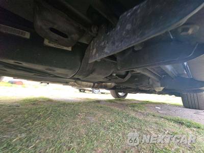 2015 Jeep Grand Cherokee Overland - zdjęcie 14 z 28 - miniatura