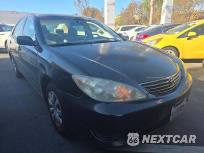 2005 Toyota Camry SE - zdjęcie 4 z 29 - miniatura
