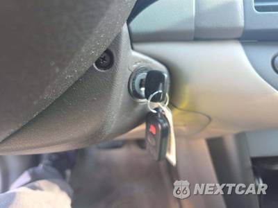 2005 Toyota Camry SE - zdjęcie 8 z 29 - miniatura