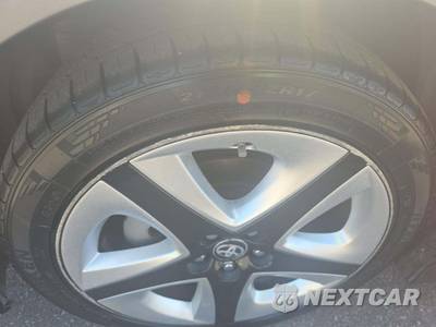 2017 Toyota Prius Three Touring - zdjęcie 20 z 27 - miniatura
