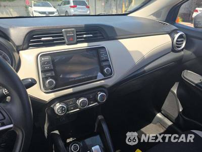 2021 Nissan Versa SV - zdjęcie 7 z 18 - miniatura