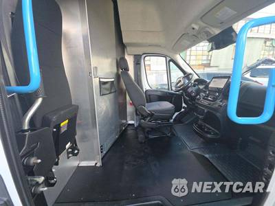 2024 Ram ProMaster 3500 Delivery Van Tradesman 159.0" WB - zdjęcie 14 z 17 - miniatura