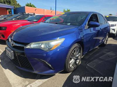 2015 Toyota Camry SE - zdjęcie 1 z 26 - miniatura