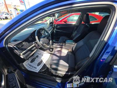 2015 Toyota Camry SE - zdjęcie 6 z 26 - miniatura