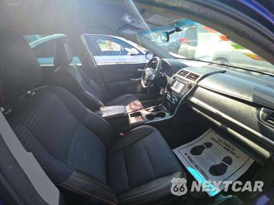 2015 Toyota Camry SE - zdjęcie 18 z 26 - miniatura