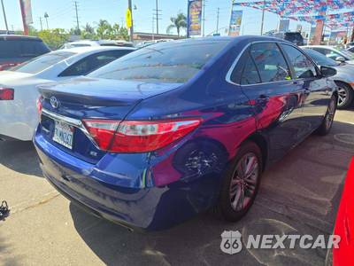 2015 Toyota Camry SE - zdjęcie 3 z 26 - miniatura