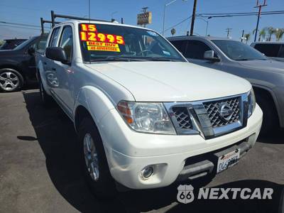 2015 Nissan Frontier SV Crew Cab Medium Bed - zdjęcie 4 z 25 - miniatura