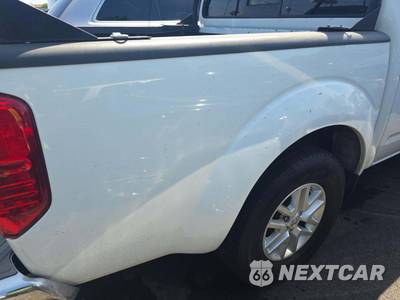 2015 Nissan Frontier SV Crew Cab Medium Bed - zdjęcie 24 z 25 - miniatura