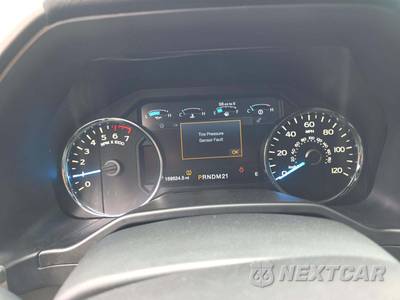 2015 Ford F-150 Platinum Crew Cab Medium Bed - zdjęcie 9 z 24 - miniatura
