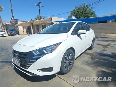 2024 Nissan Versa SV - zdjęcie 1 z 29 - miniatura