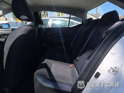 2024 Nissan Versa SV - zdjęcie 10 z 29 - miniatura