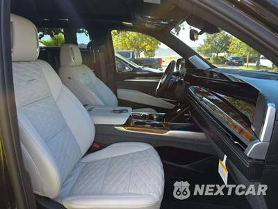 2026 Cadillac Escalade ESV Platinum Sport 1SH - zdjęcie 19 z 27 - miniatura