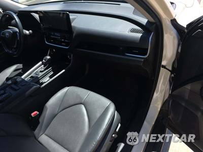2024 Toyota Grand Highlander Hybrid XLE - zdjęcie 17 z 25 - miniatura