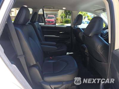 2024 Toyota Grand Highlander Hybrid XLE - zdjęcie 14 z 25 - miniatura