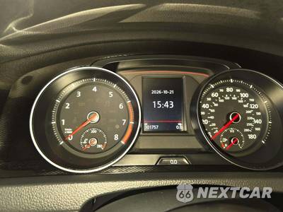 2017 Volkswagen Golf GTI Sport Hatchback - zdjęcie 9 z 25 - miniatura
