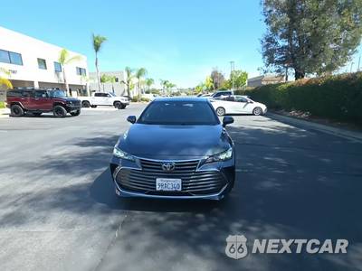 2022 Toyota Avalon XLE - zdjęcie 2 z 29 - miniatura