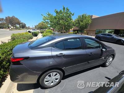 2023 Nissan Versa S - zdjęcie 4 z 25 - miniatura