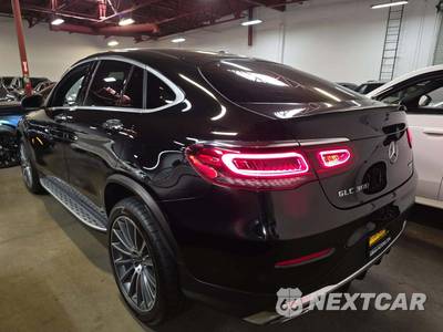 2020 Mercedes-Benz GLC 300 4MATIC - zdjęcie 2 z 24 - miniatura