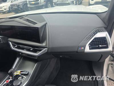 2024 BMW XM - zdjęcie 19 z 22 - miniatura
