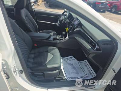 2024 Toyota Camry SE - zdjęcie 18 z 31 - miniatura