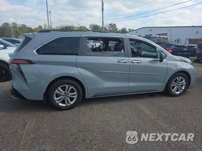 2023 Toyota Sienna XSE 7-Passenger 120.5" WB - zdjęcie 4 z 24 - miniatura