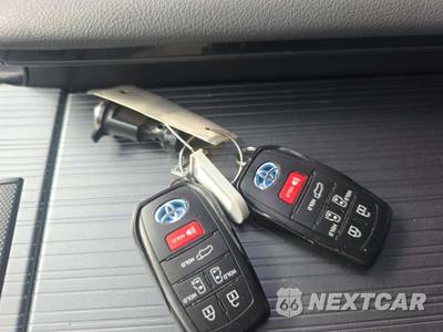 2023 Toyota Sienna XSE 7-Passenger 120.5" WB - zdjęcie 8 z 24 - miniatura