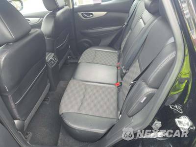 2020 Nissan Rogue Sport SV - zdjęcie 13 z 26 - miniatura