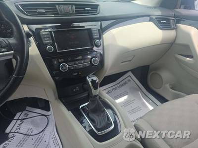 2020 Nissan Rogue Sport SV - zdjęcie 10 z 36 - miniatura