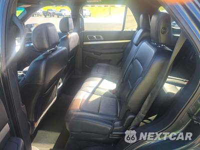 2016 Ford Explorer XLT - zdjęcie 13 z 33 - miniatura