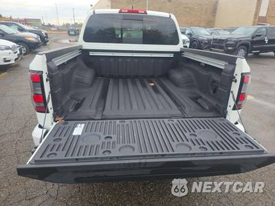 2023 Nissan Frontier PRO-4X Crew Cab Medium Bed - zdjęcie 14 z 22 - miniatura