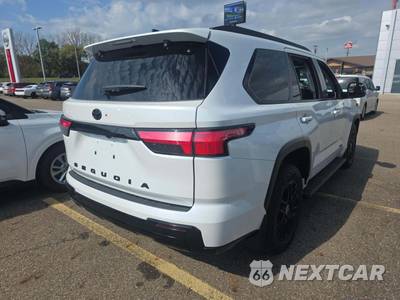 2024 Toyota Sequoia Limited - zdjęcie 3 z 24 - miniatura