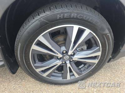 2019 Nissan Pathfinder Platinum - zdjęcie 31 z 33 - miniatura