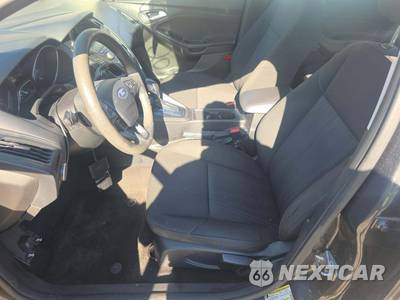 2018 Ford Focus SE Sedan - zdjęcie 6 z 39 - miniatura
