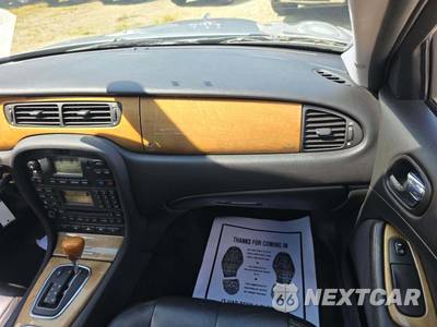 2004 Jaguar S-TYPE - zdjęcie 19 z 30 - miniatura