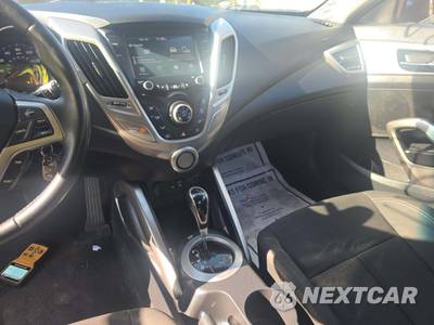2017 Hyundai Veloster - zdjęcie 10 z 36 - miniatura