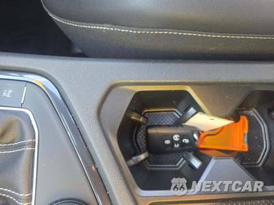 2022 Volkswagen Tiguan SEL R-Line - zdjęcie 8 z 30 - miniatura