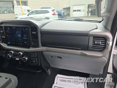 2025 Ford F-150 XLT Crew Cab Short Bed - zdjęcie 19 z 23 - miniatura