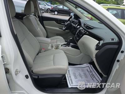 2022 Nissan Rogue Sport SL - zdjęcie 18 z 28 - miniatura
