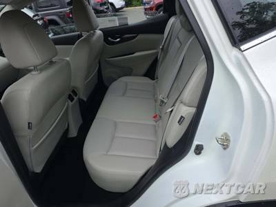 2022 Nissan Rogue Sport SL - zdjęcie 13 z 28 - miniatura