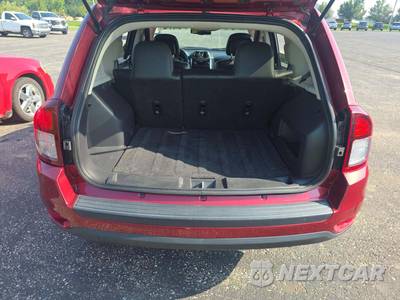 2016 Jeep Compass Latitude - zdjęcie 14 z 34 - miniatura