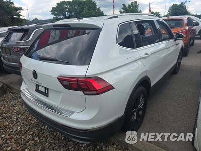 2023 Volkswagen Tiguan SE - zdjęcie 3 z 29 - miniatura