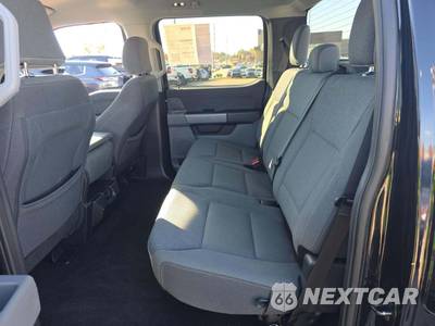 2025 Ford F-150 XLT Crew Cab Short Bed - zdjęcie 13 z 27 - miniatura