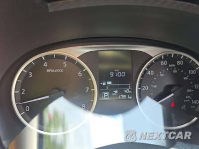 2025 Nissan Versa S - zdjęcie 9 z 22 - miniatura